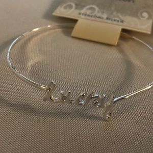 Stunning Unwritten bracelet 'LUCKY' NWT